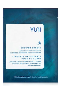 On-The-Go Shower Wipes Image 3