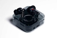 All-Black Carbon Neutral Earphones