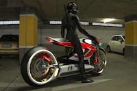Shapeshifting Superbike Concepts Image 2