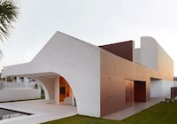 Modern Geometric Leisure Homes Image 3