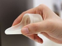Mess-Free Medicine Cups Image 3