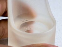 Mess-Free Medicine Cups Image 4