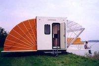 Expandable Accordion-Style Campers Image 4