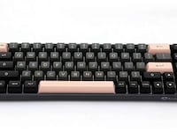 Playfully Demure eSports Keyboards Image 3