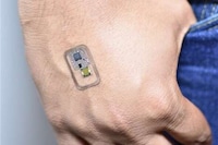 Nicotine-Detecting Wearables Image 1
