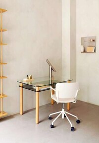 Gently Curved Seating Collections Image 3