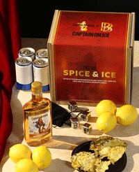Co-Branded Holiday Cocktail Kits Image 1