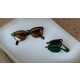 Foldable Vintage-Inspired Sunglasses Image 1