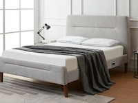 Smartphone-Friendly Bed Frames Image 2