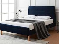 Smartphone-Friendly Bed Frames Image 3