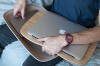 Sustainable Ergonomic Lap Desks Image 5