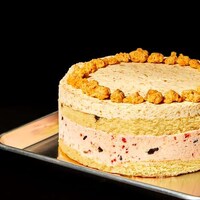 Candy Cane-Infused Cakes Image 2