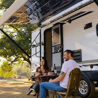 Energy-Harvesting Camper Awnings Image 2