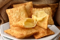 Cheese-Based Appetizer Expansions Image 1