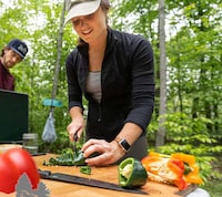 Outdoor Living Knife Sets Image 2