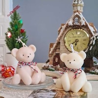 Sculpted Holiday Candles Image 3