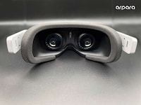 Ultra-Clear VR Headsets Image 2