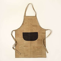 Sustainable Waterproof Cooking Apparel Image 1