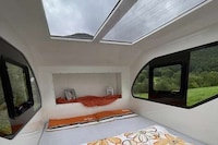 Expandable Off-Grid Camping Trailers Image 6