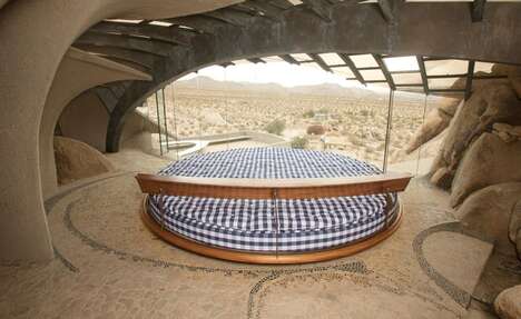 Circular Panoramic Beds