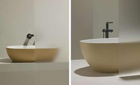 Symmetrical Curved Bathtubs