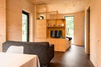Self-Sufficient Housing Models Image 4