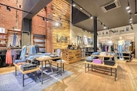 Interactive Virtual Denim Stores Image 5