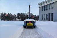 Intelligent Autonomous Snowblower Robots Image 3