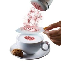 Sparkly Glittering Drink Enhancers Image 4