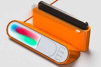 Anti-Distraction Smartphone Docks Image 3