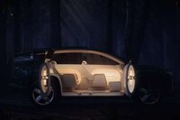 Tranquil Interior Autonomous Vehicles Image 4