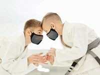 Copper-Infused Face Masks Image 6