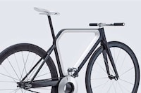 Sleekly Assistive Electric Bikes Image 3