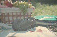 Transforming Responsiveness Headphones Image 3