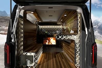Advanced Old-Fashioned Camper Vans Image 3