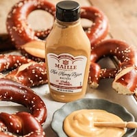 Piquant Honey Dijon Mustards Image 1