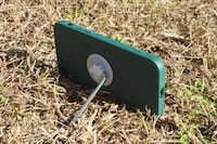 Hex Wrench Smartphone Stands Image 3