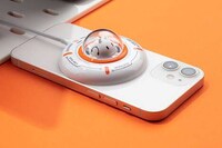 Alien-Inspired Smartphone Chargers Image 1