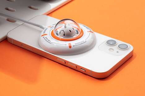 Alien-Inspired Smartphone Chargers