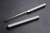 Minimalist Handmade Katana-Style Knives Image 6
