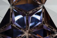 Breathing Kinetic PC Cases Image 5