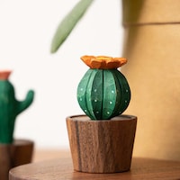 Wooden Aromatherapy Decorations Image 2