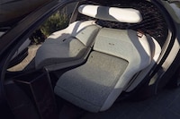Steering Wheel-Free Autonomous Cars Image 8