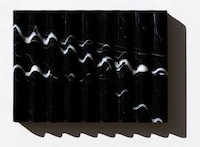 Elevated Elegant Soap Dishes Image 1