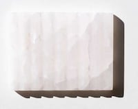 Elevated Elegant Soap Dishes Image 4