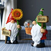 Mythical Creature Garden Lamps Image 2