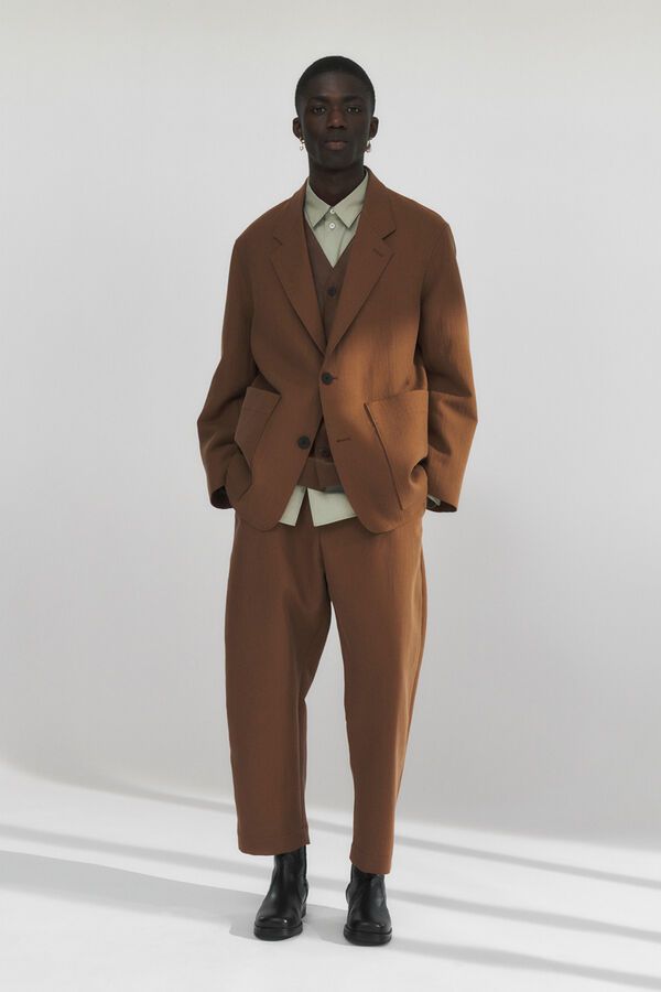 Loose-Fitting Tailored Menswear : Studio Nicholson