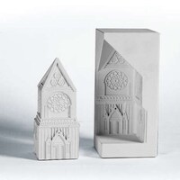 Sturdy Home Decor Image 5