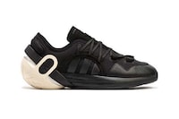 Rounded Heel Lifestyle Sneakers Image 1