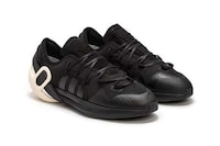 Rounded Heel Lifestyle Sneakers Image 2